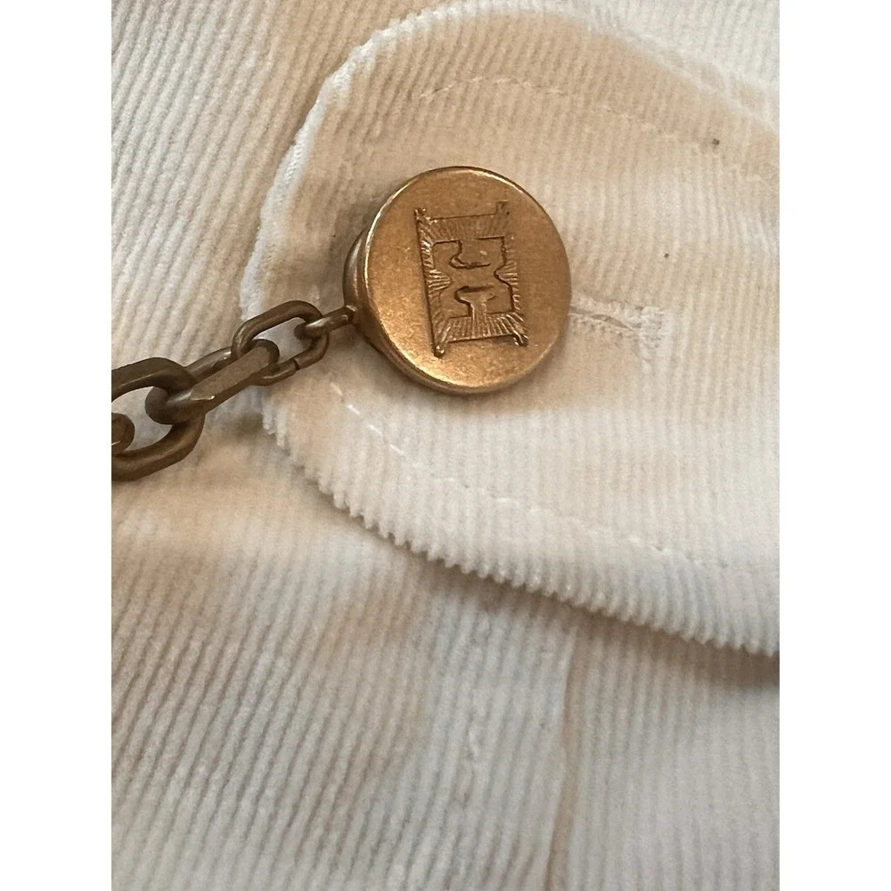 Escada brand color